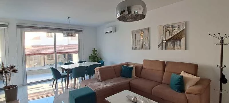 2-bedroom apartment to rent, image 1