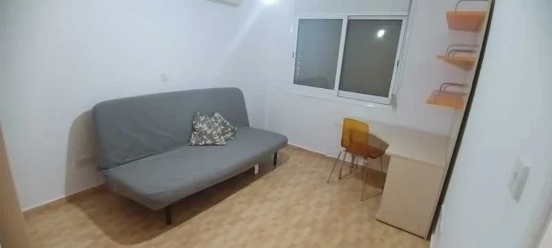 2-bedroom apartment to rent, image 1