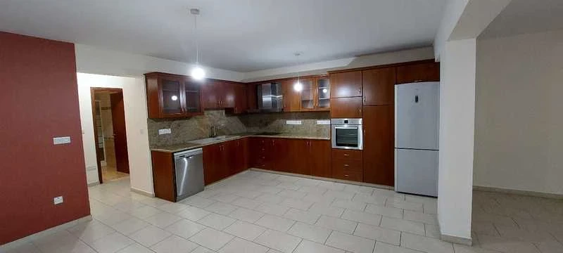 2-bedroom apartment to rent, image 1