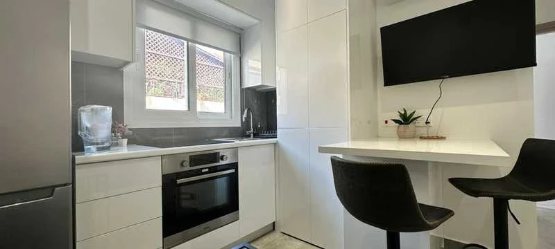 1-bedroom apartment to rent, image 1