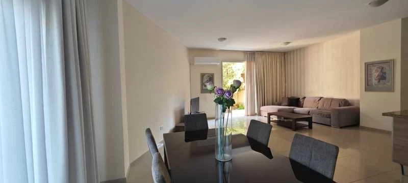 2-bedroom apartment to rent, image 1