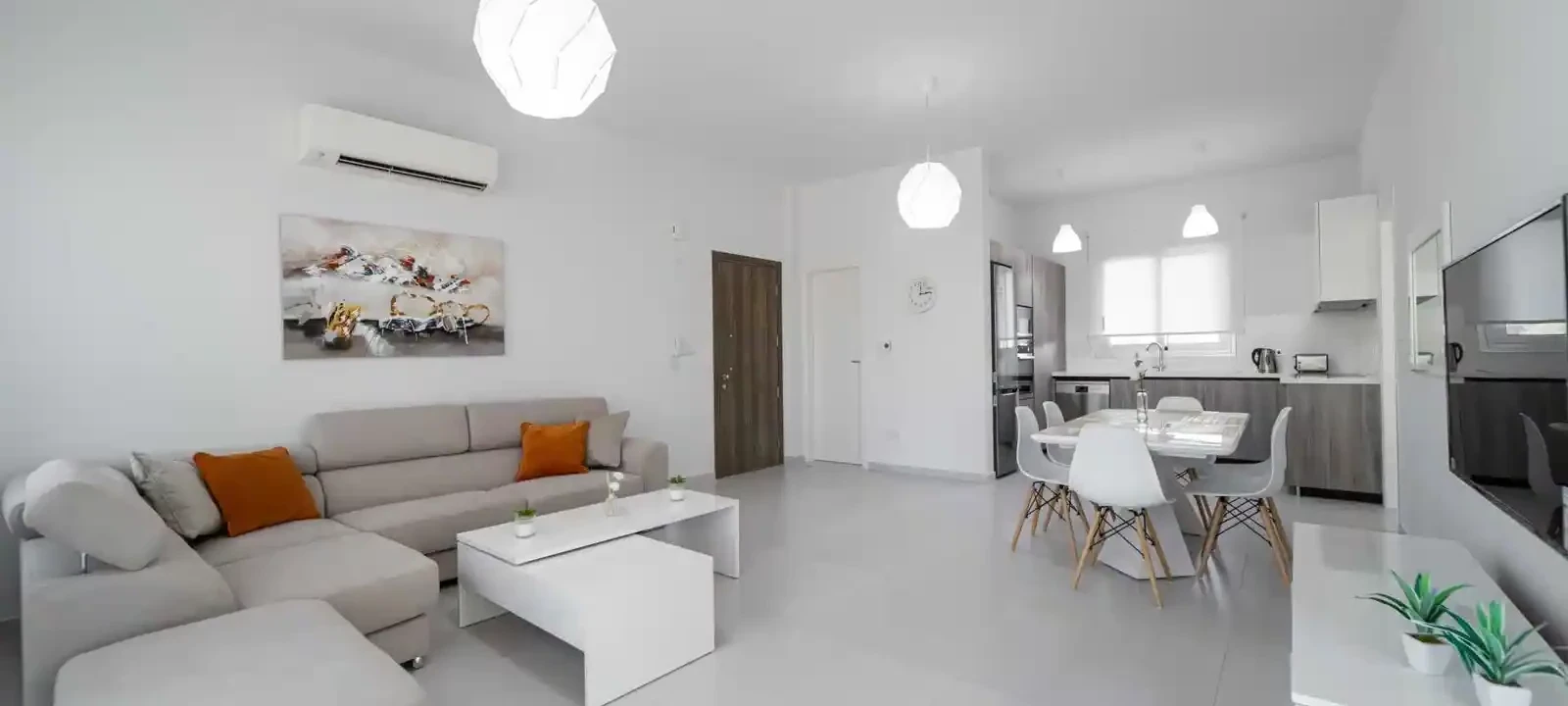 2-bedroom apartment fоr sаle, image 1