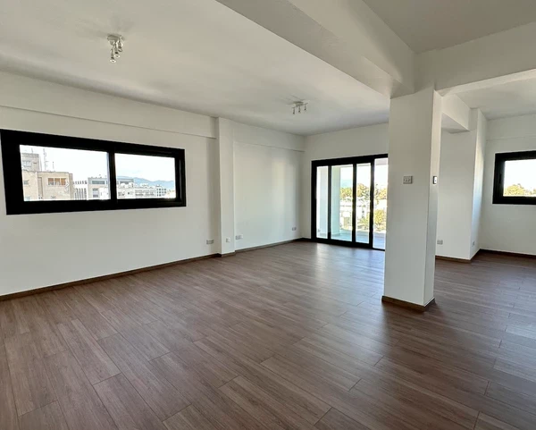 3-bedroom apartment fоr sаle €285.000, image 1