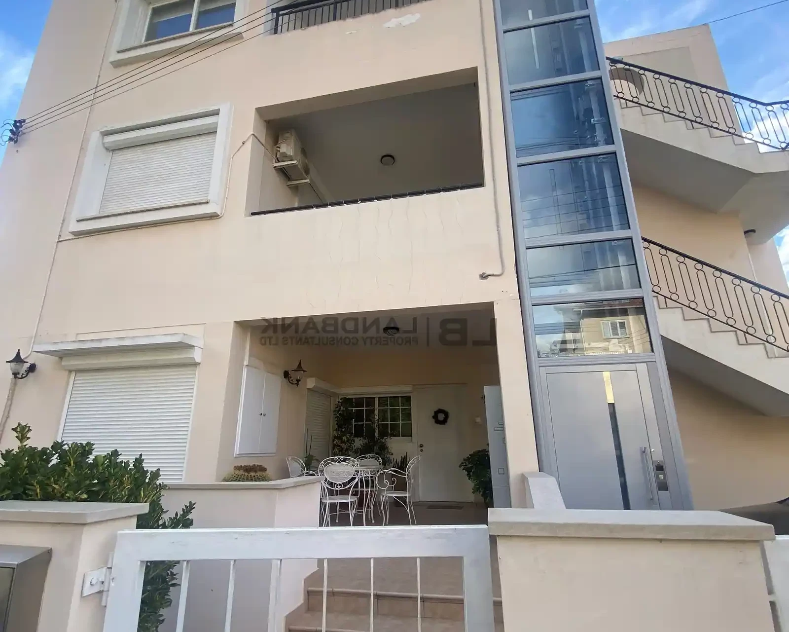 3-bedroom apartment fоr sаle €235.000, image 1