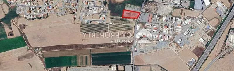 Commercial land 5847 m², image 1