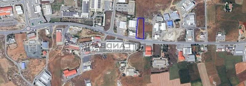 Industrial land 1376 m², image 1