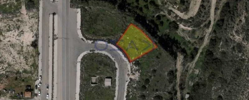 Industrial land 675 m², image 1