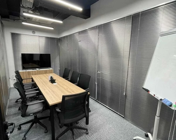 Fully serviced offices in the heart of limassol €800, image 1