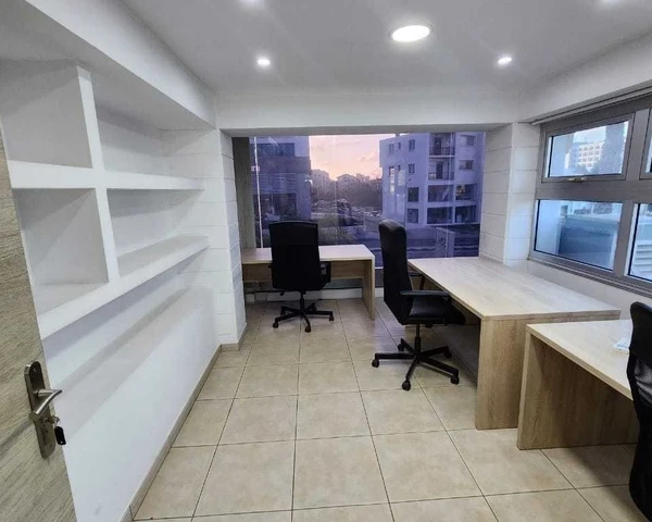250m2 modern office in limassol €3.500, image 1