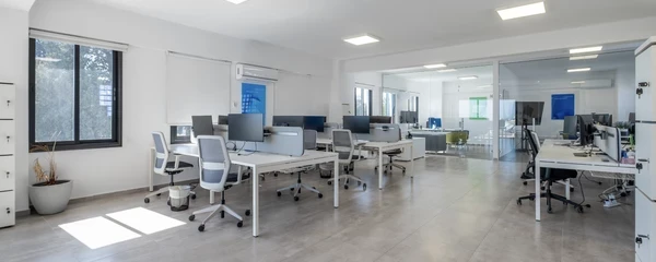 Paphos city centre offices €10.000, image 1
