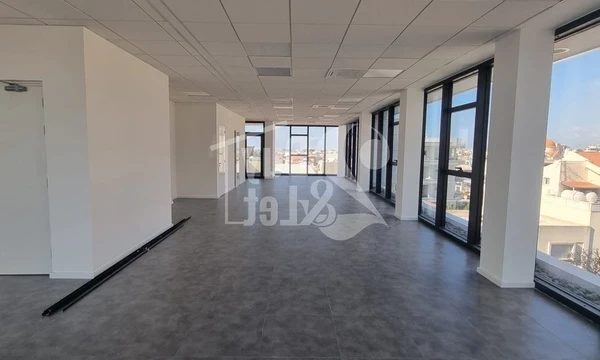 Brand new offices for rent €9.000, image 1