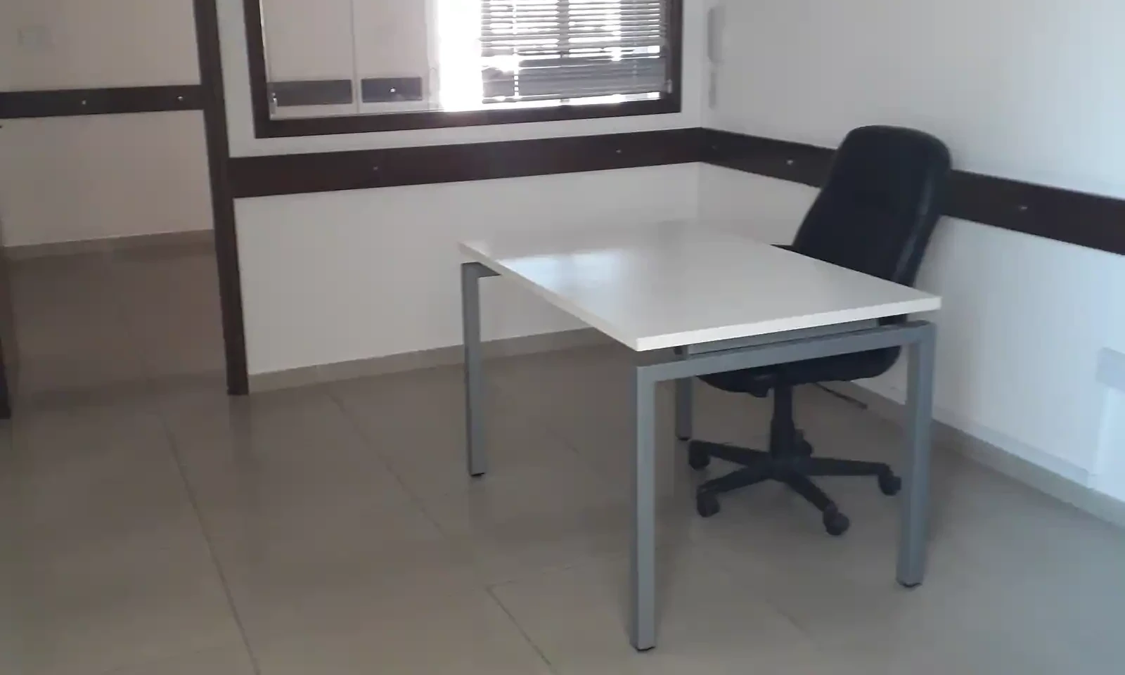 Office space in mesa yeitonia €1.800, image 1