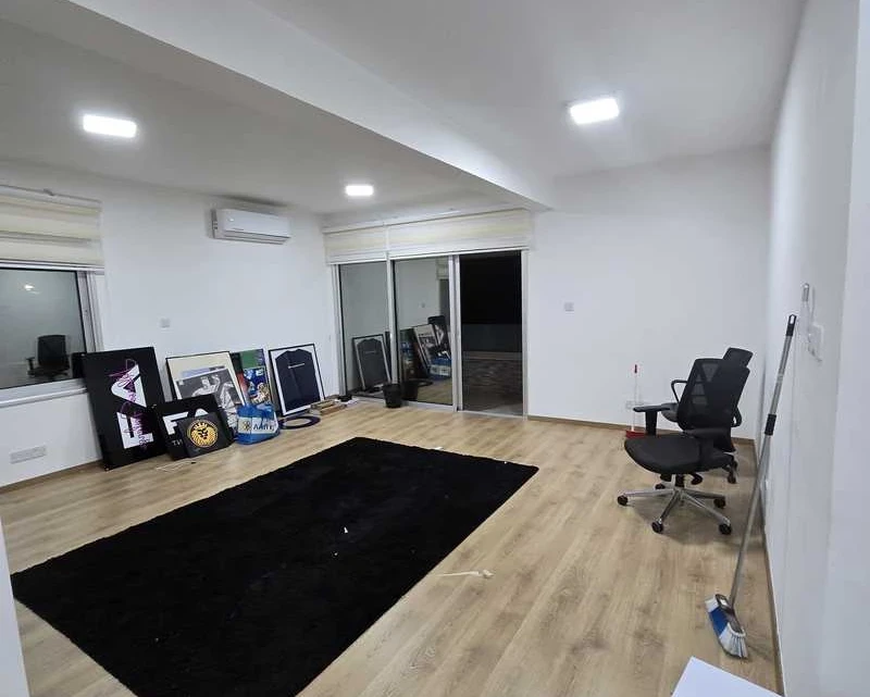 Office 110sqm in city center, image 1