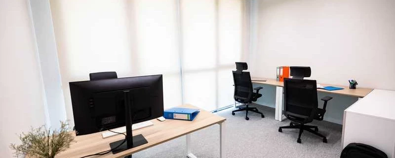 Fully serviced office for 4 people limassol, image 1