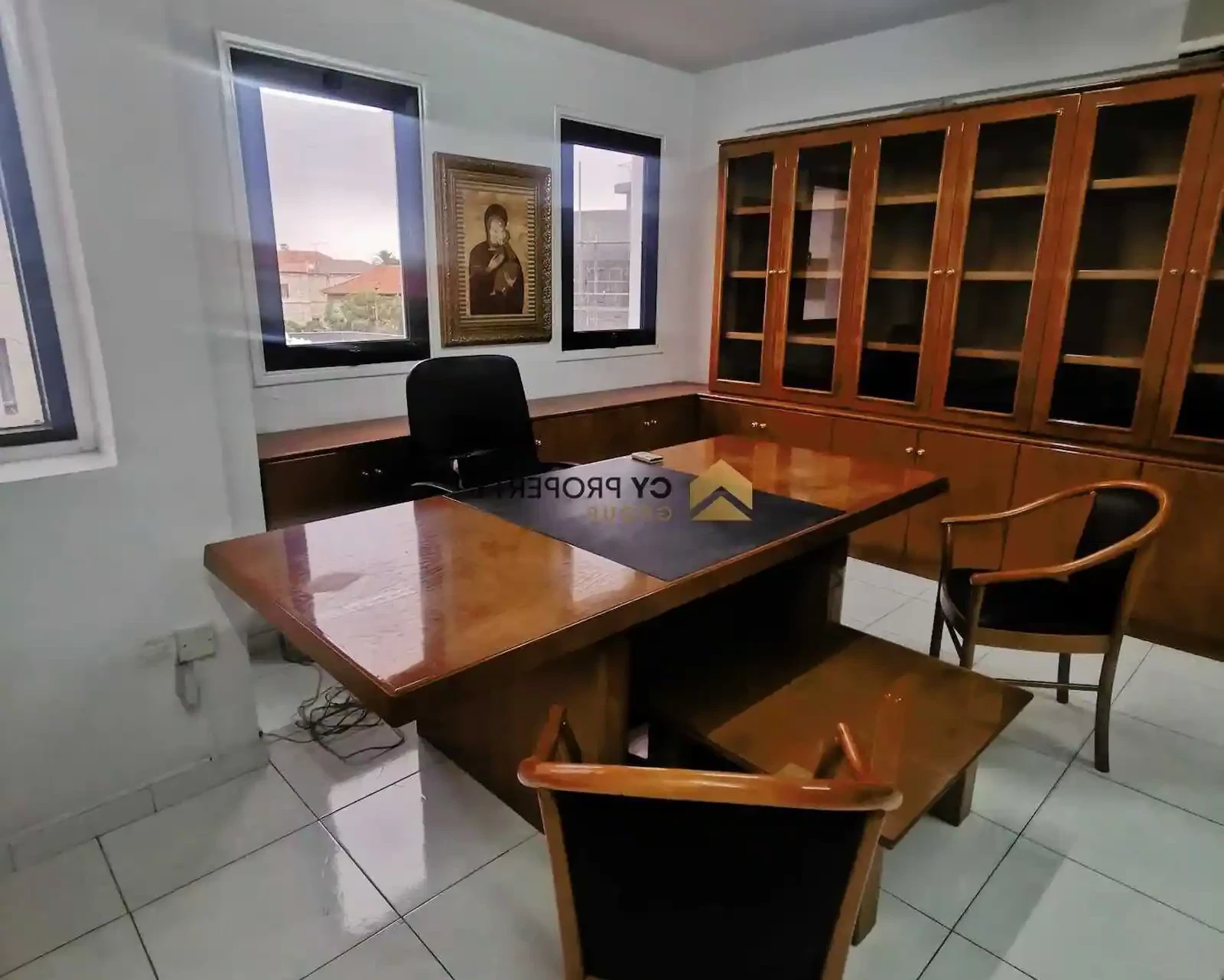 Office in faneromeni, image 1