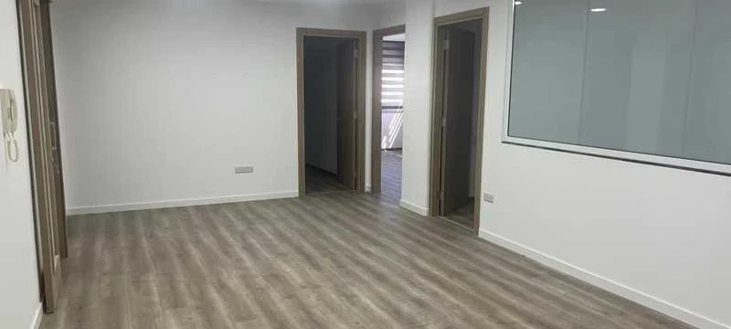 Refurbished office in neapolis, image 1