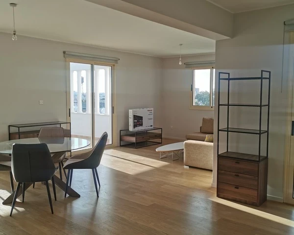 4-bedroom penthouse to rent €2.500, image 1