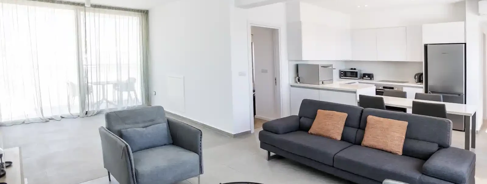 2-bedroom penthouse to rent €2.800, image 1