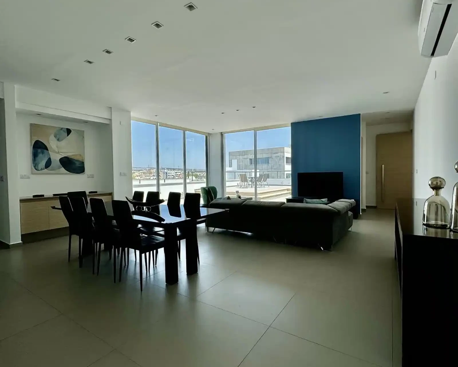 3-bedroom penthouse to rent €3.000, image 1