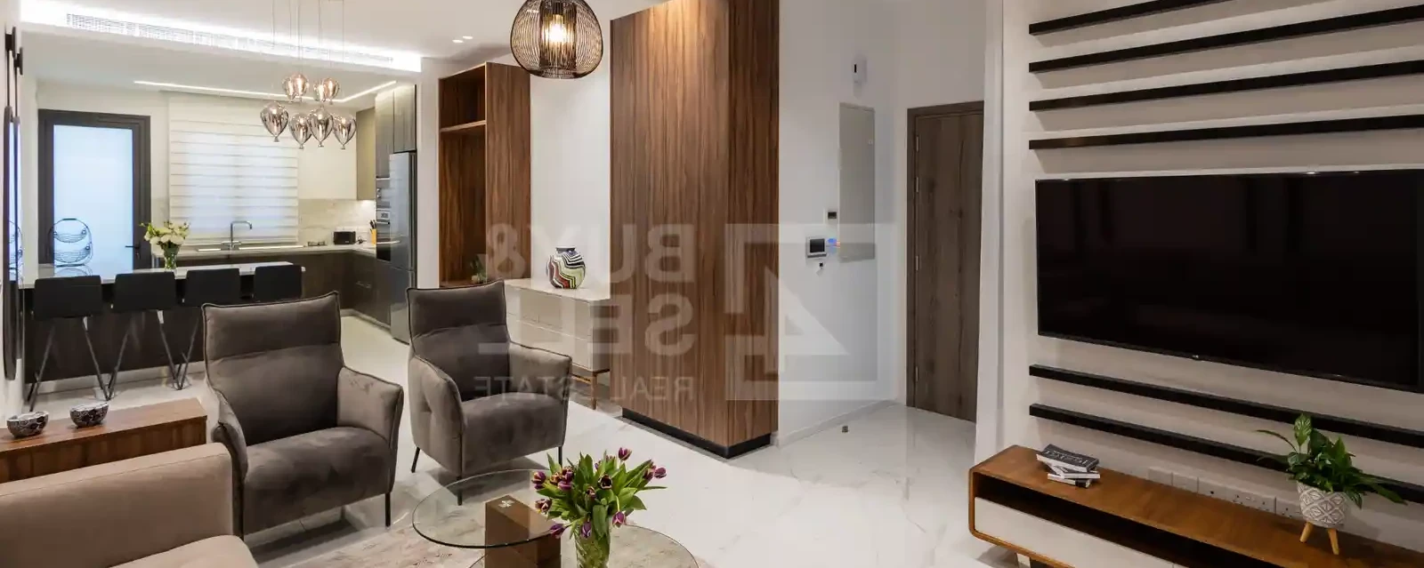 2-bedroom penthouse to rent, image 1