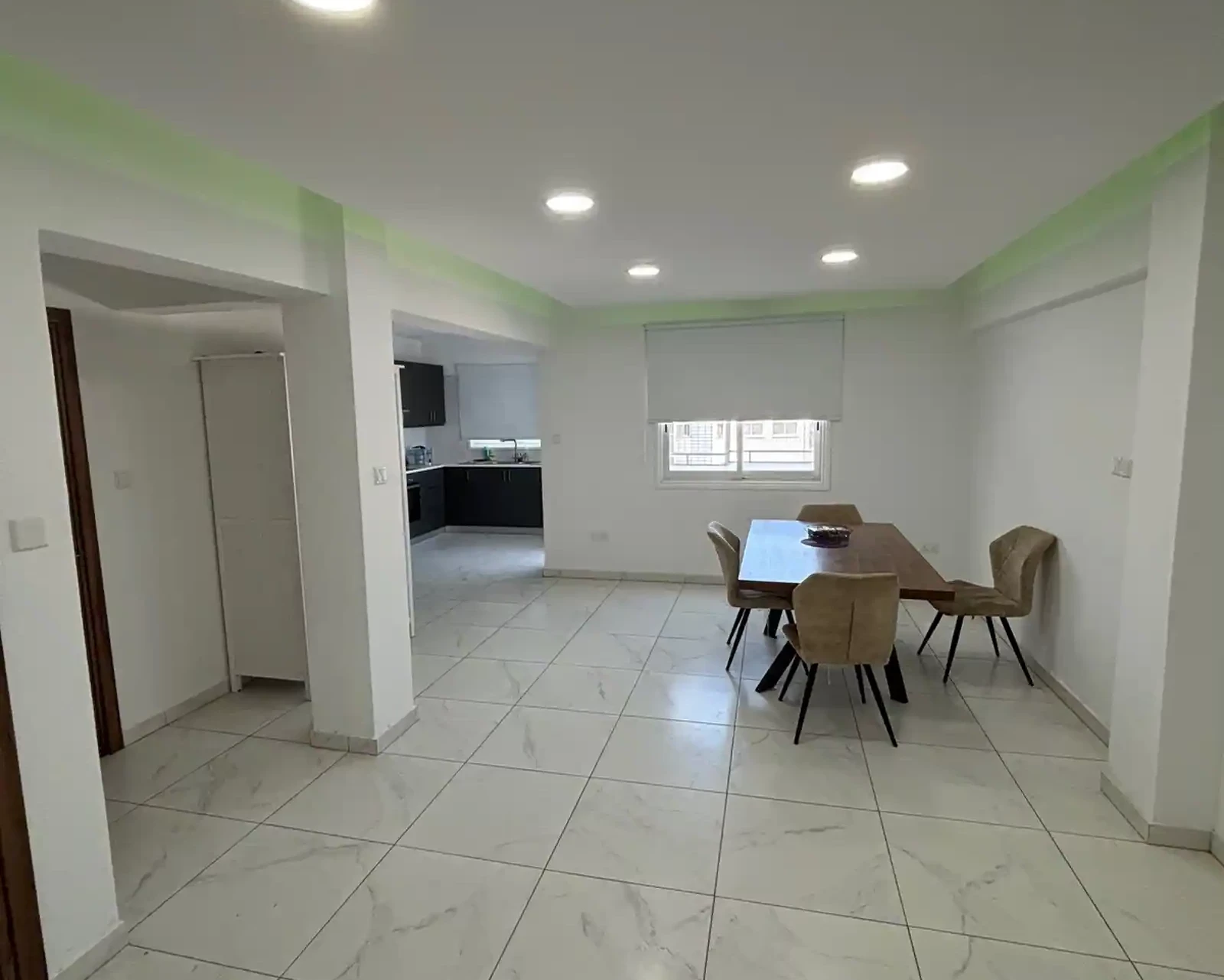 4-bedroom penthouse to rent €1.350, image 1