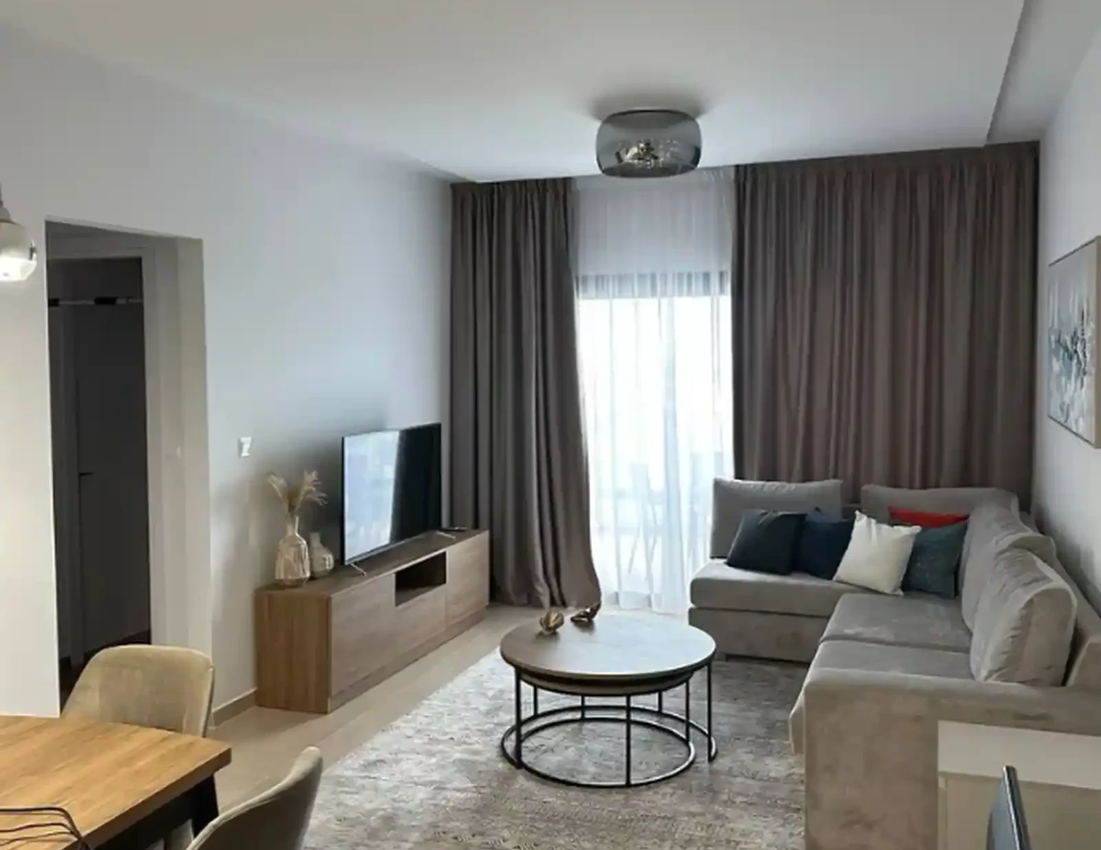 2-bedroom penthouse to rent, image 1