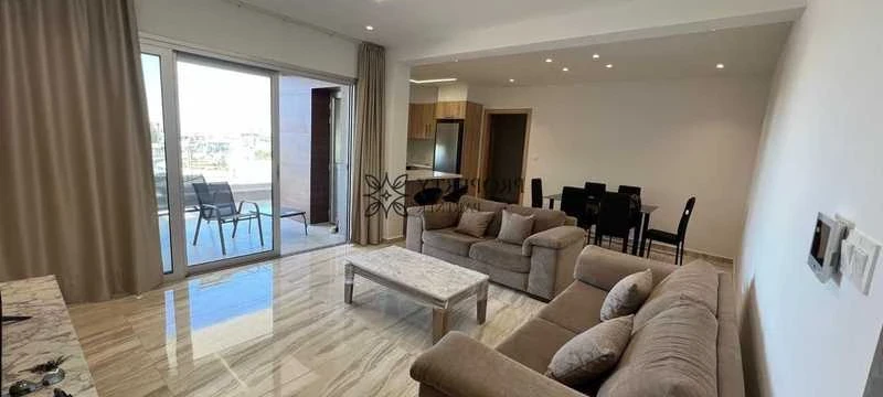 2-bedroom penthouse to rent, image 1