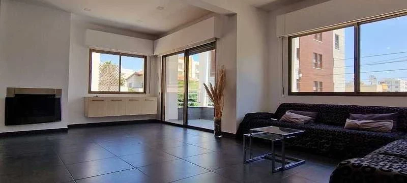 3-bedroom penthouse to rent, image 1