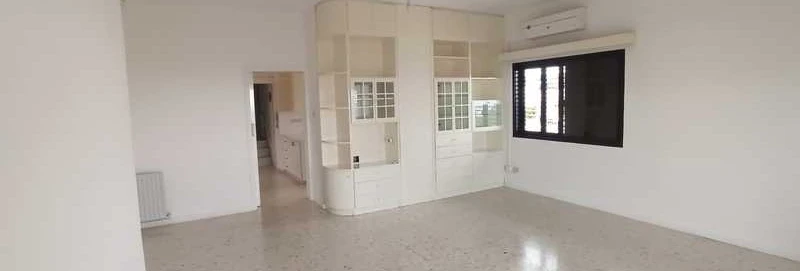 3-bedroom penthouse to rent, image 1