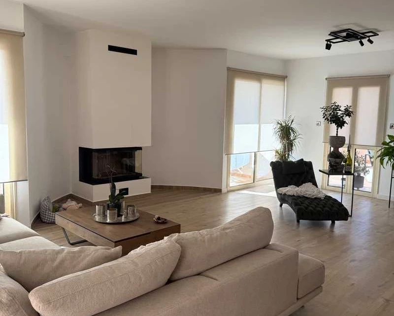 4-bedroom penthouse to rent, image 1