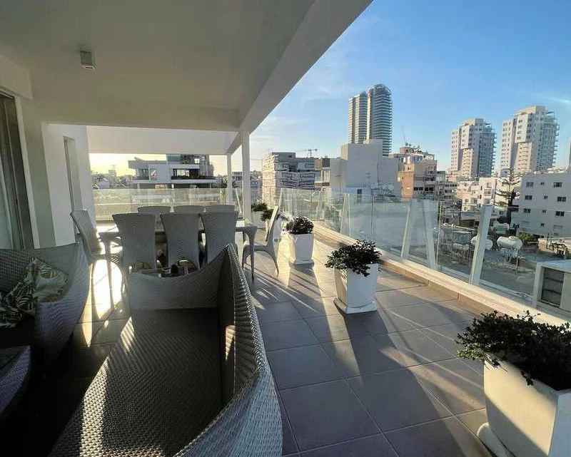 3-bedroom penthouse fоr sаle, image 1