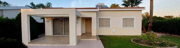 3-bedroom detached house to rent €2.200, image 1