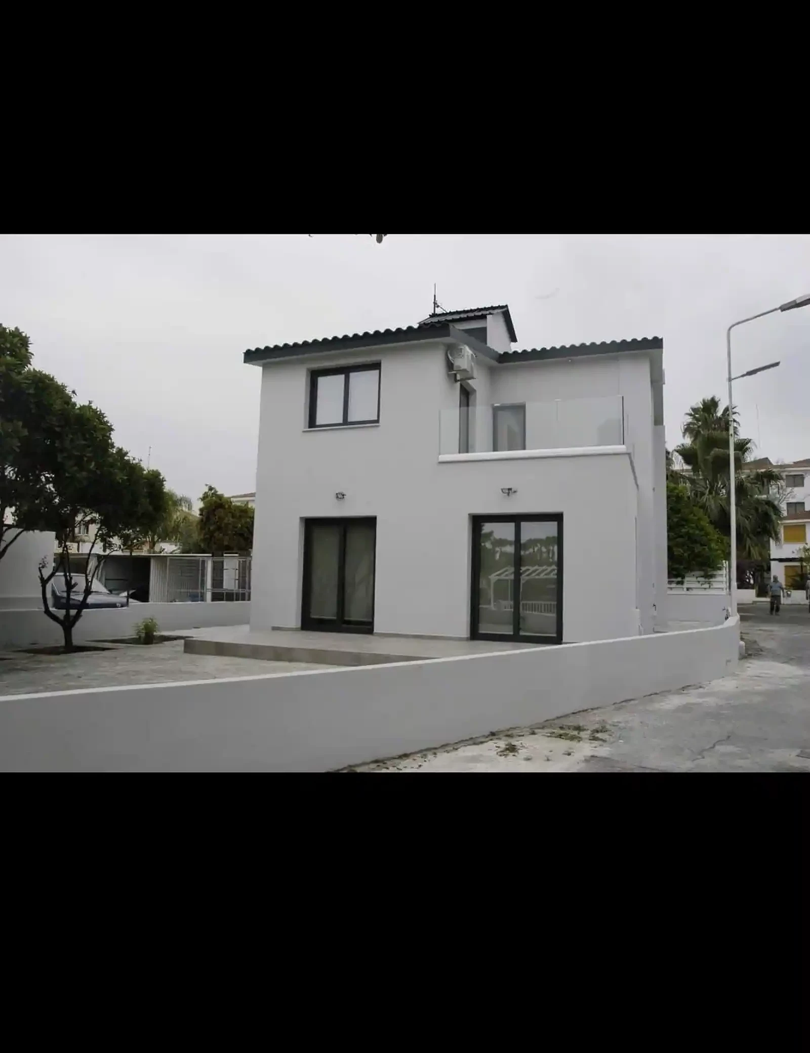 3-bedroom detached house to rent €1.100, image 1