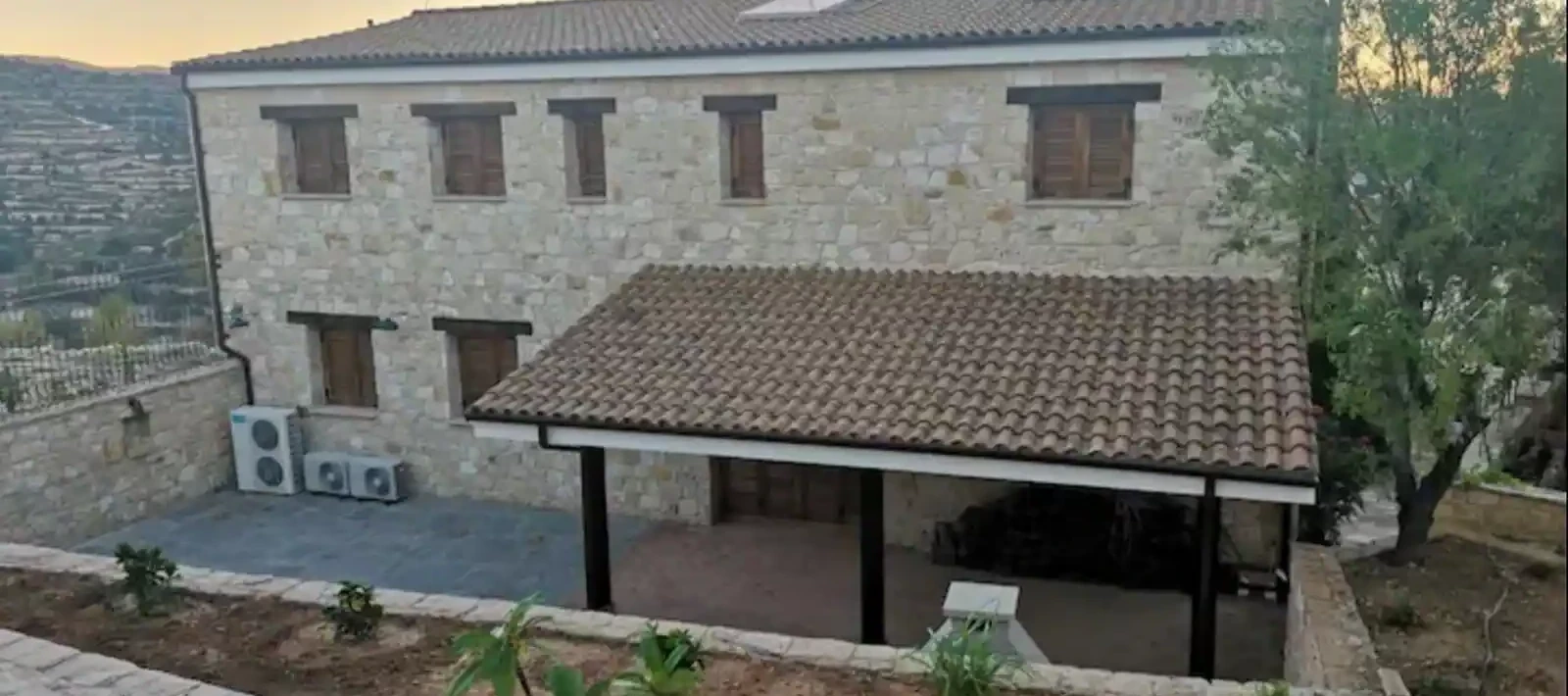 3-bedroom detached house to rent €2.500, image 1