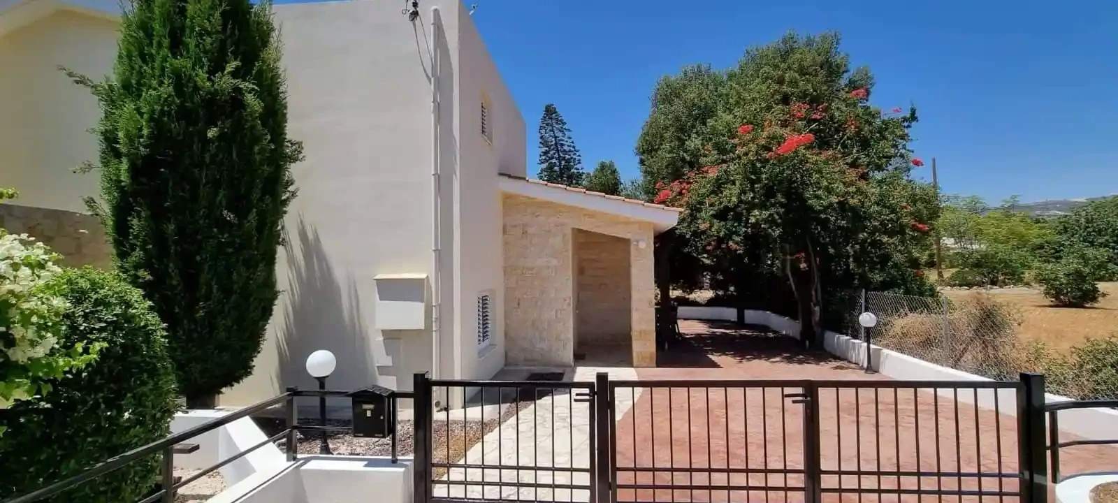 3-bedroom detached house to rent €1.900, image 1