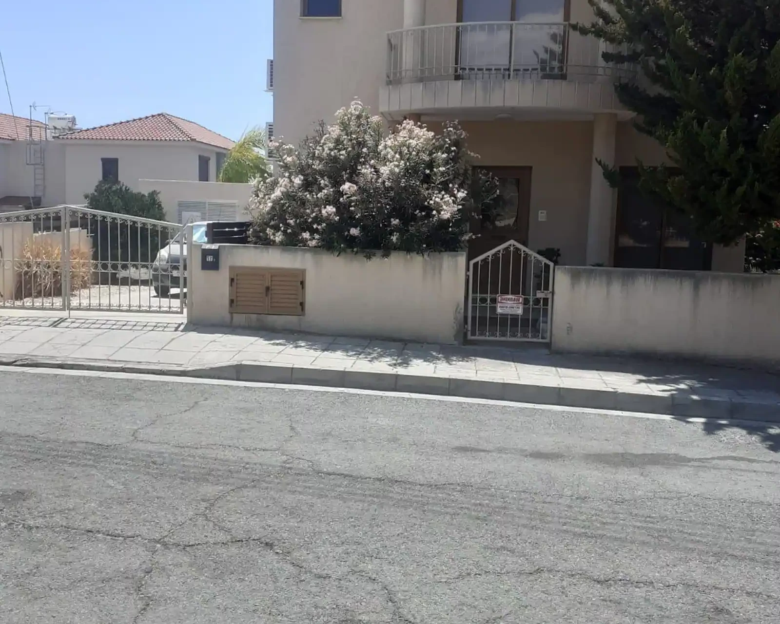 3-bedroom detached house to rent €2.300, image 1