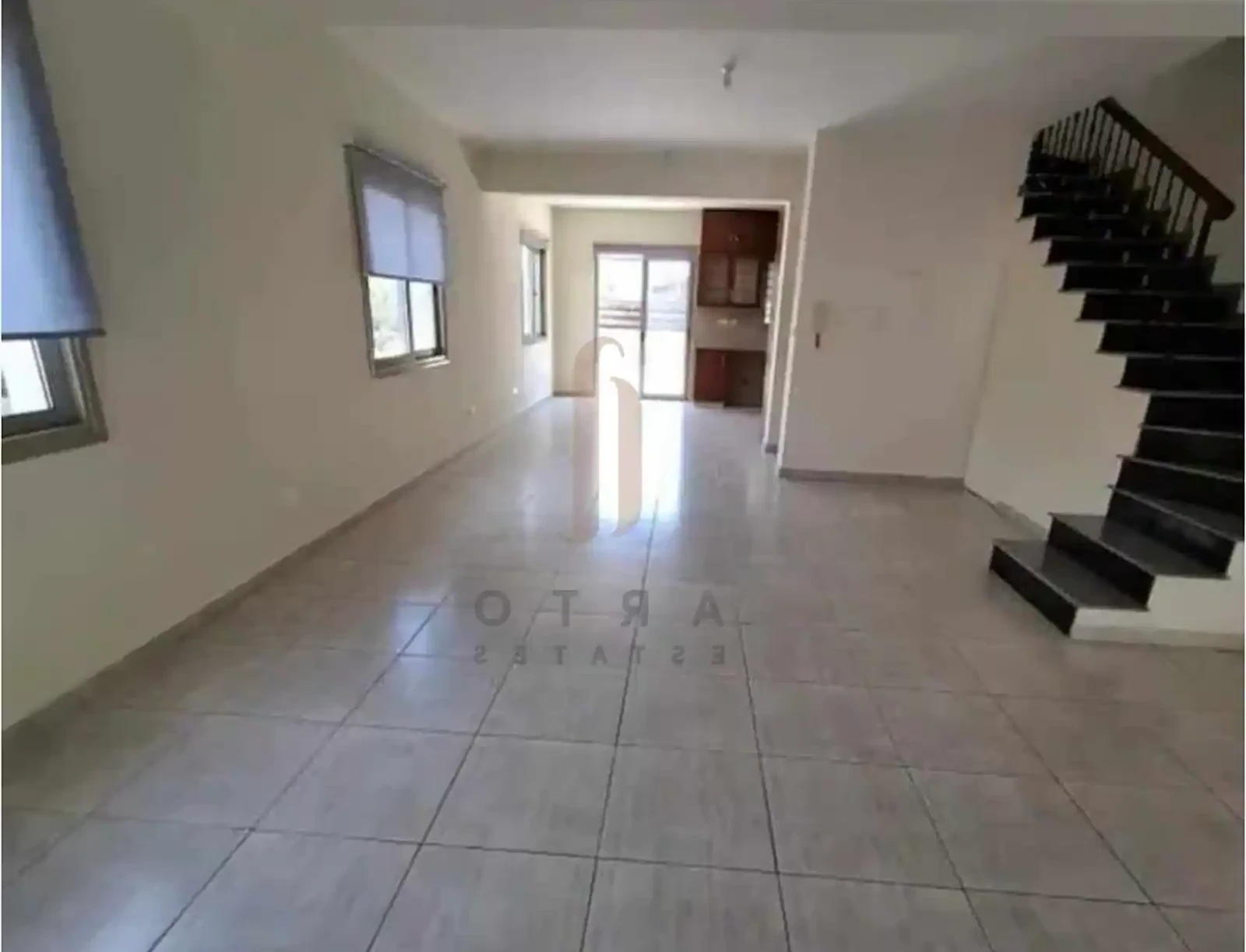 3-bedroom detached house to rent, image 1