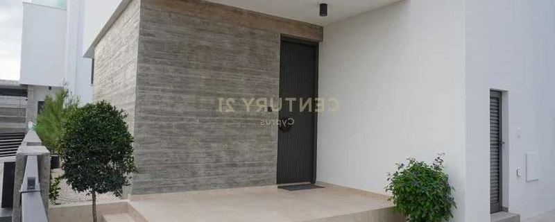 3-bedroom detached house to rent, image 1