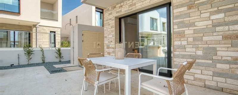 3-bedroom detached house to rent, image 1