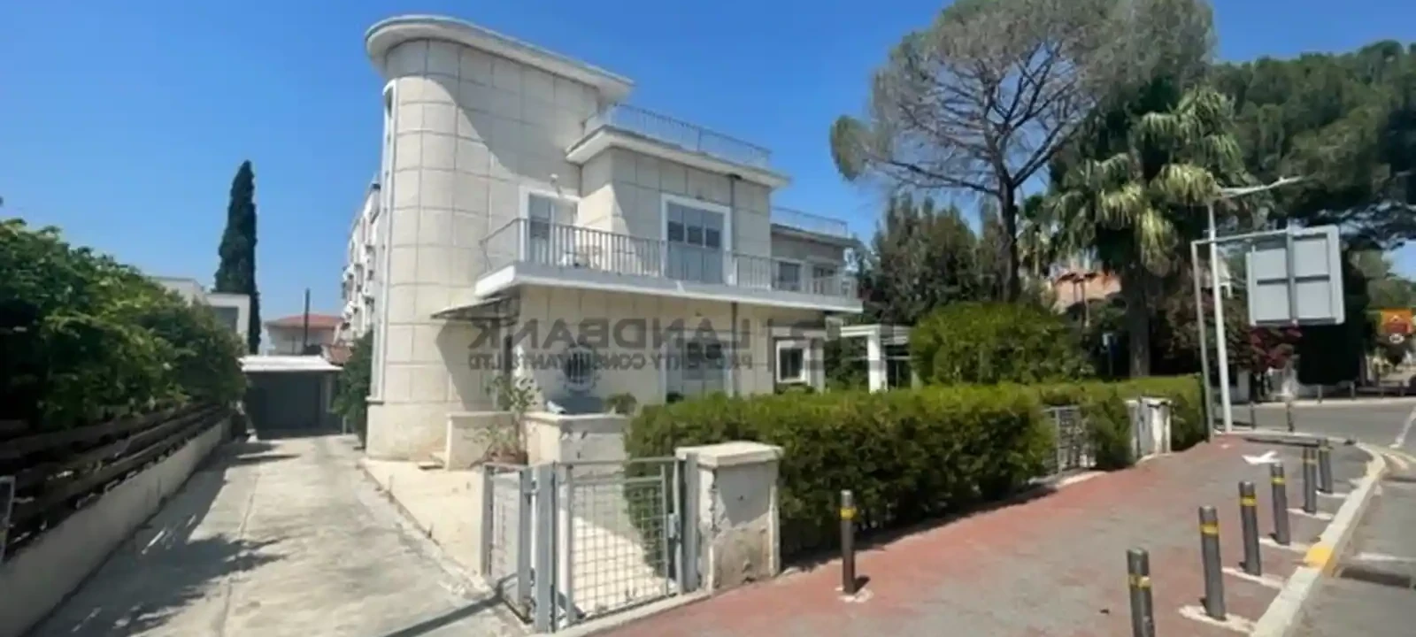 6-bedroom detached house fоr sаle €900.000, image 1