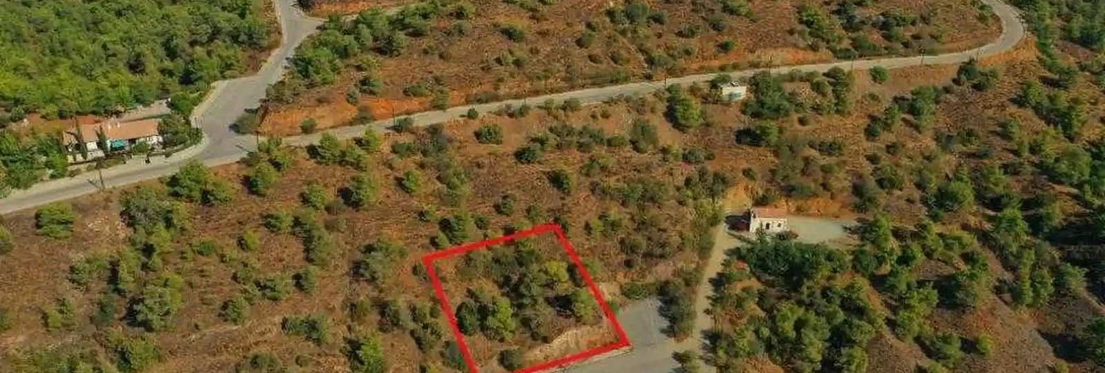 Residential land 1600 m², image 1