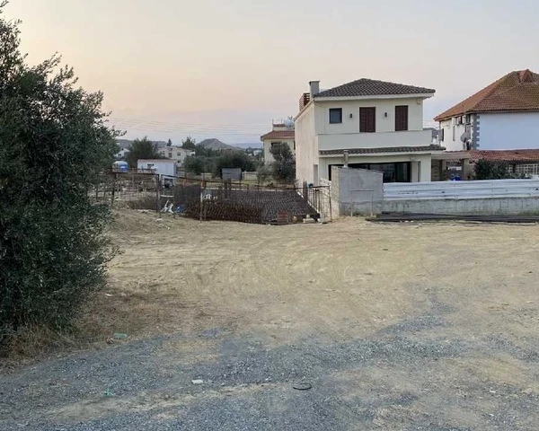 Residential land 553 m² €89.999, image 1