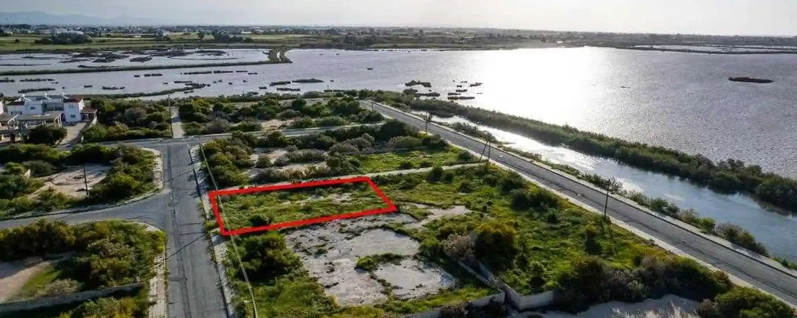 Residential land 621 m², image 1