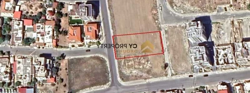 Residential land 1067 m², image 1