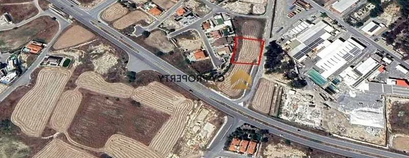 Residential land 637 m², image 1