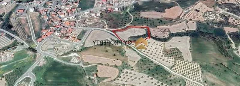 Residential land 7358 m², image 1