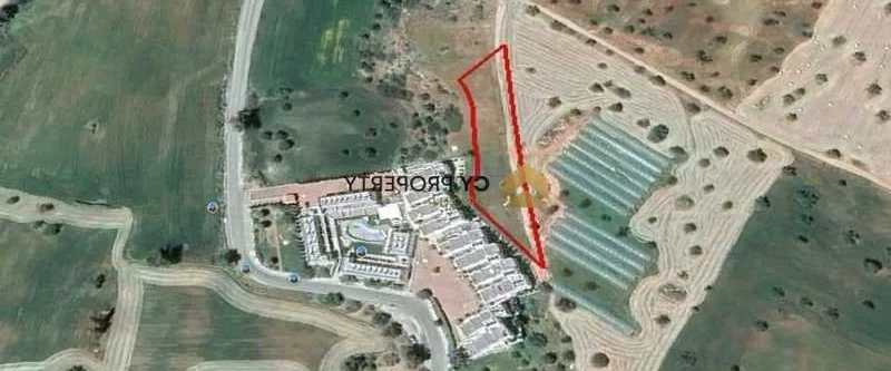 Residential land 3345 m², image 1