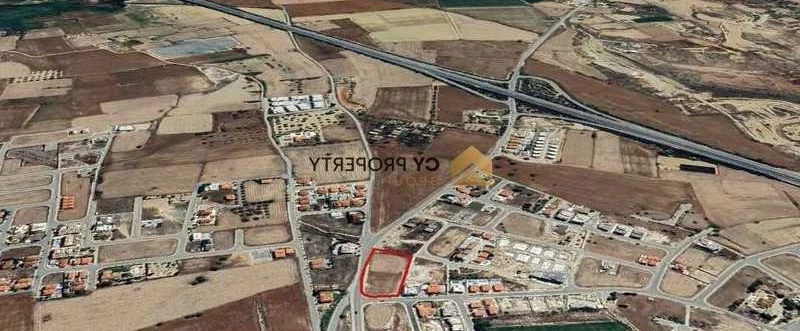 Residential land 4718 m², image 1