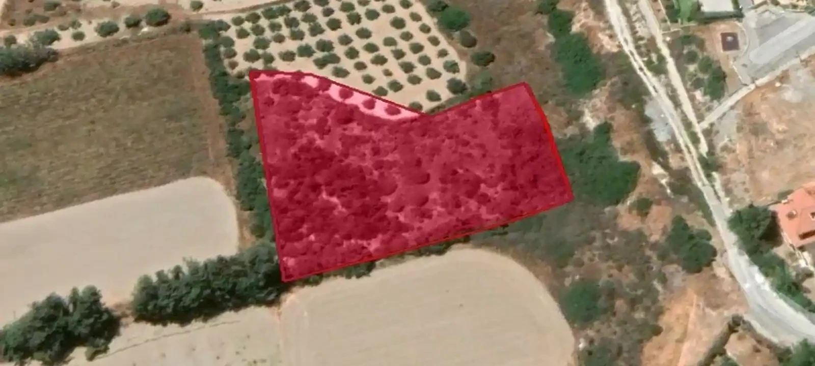 Residential land 4000 m², image 1