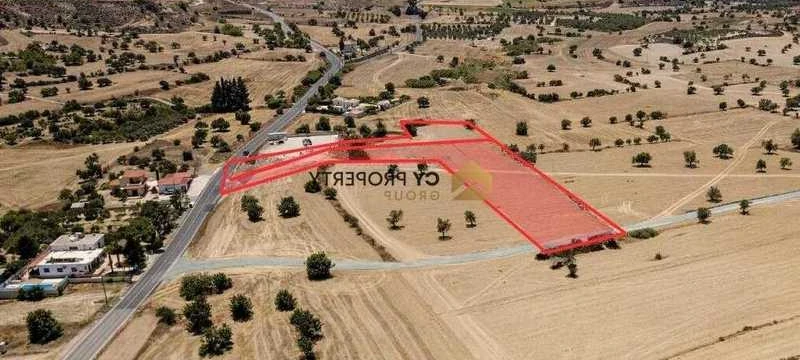 Residential land 10376 m², image 1